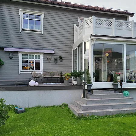 Cozy Small Room For 2 In The Center Of Narvik Free Parking And Fast Internet Exterior photo